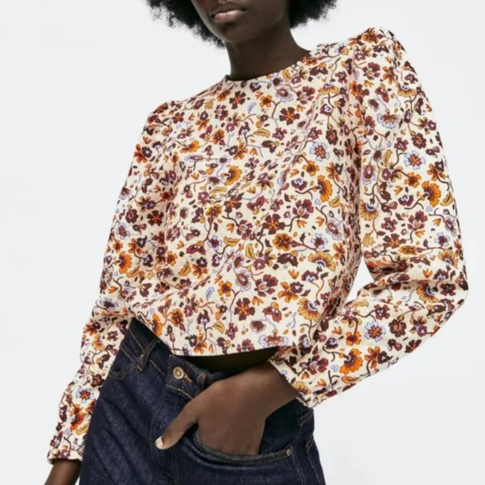 EUC Zara Ecru Floral Print Long, Puff Sleeve Quilted Crop Top